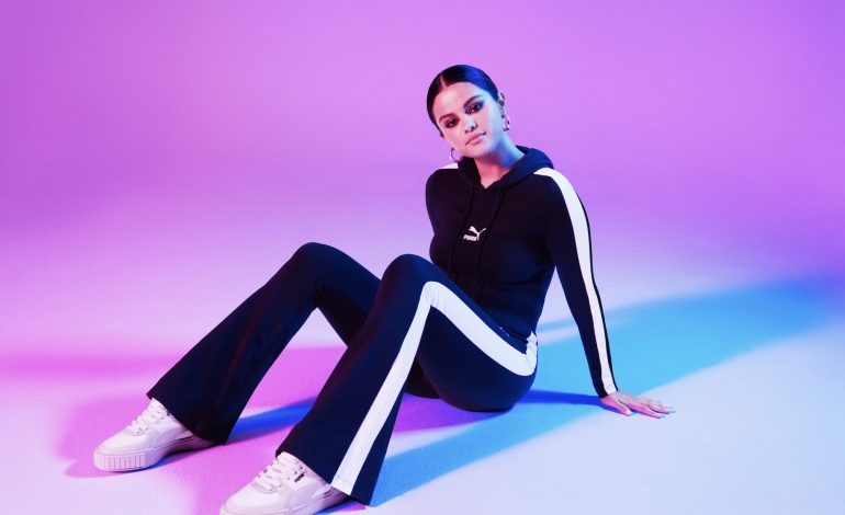 Selena Gomez presenta le nuove Puma Cali Sport - Pambianconews notizie e  aggiornamenti moda, lusso e made in Italy
