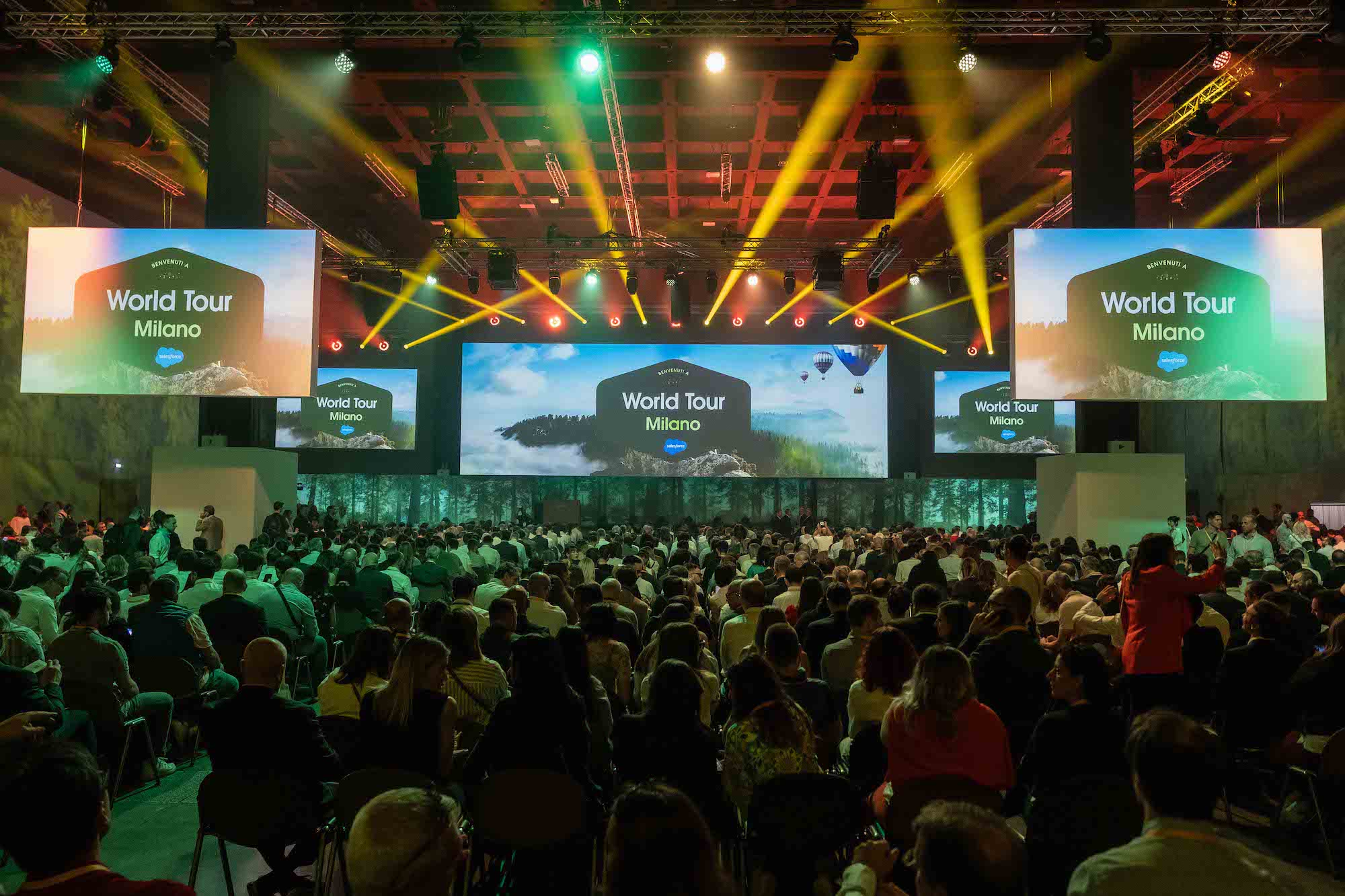 Oltre 4mila partecipanti al Salesforce World Tour Milano su come si diventa una AI Enterprise