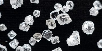 Il calo dei diamanti offusca le vendite di De Beers: -18% a giugno