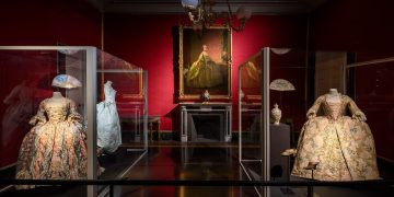 Riaprono le porte del Museo della Moda e del Costume di Palazzo Pitti