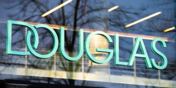 Douglas prevede Ipo da 1,1 miliardi di euro entro la fine di marzo